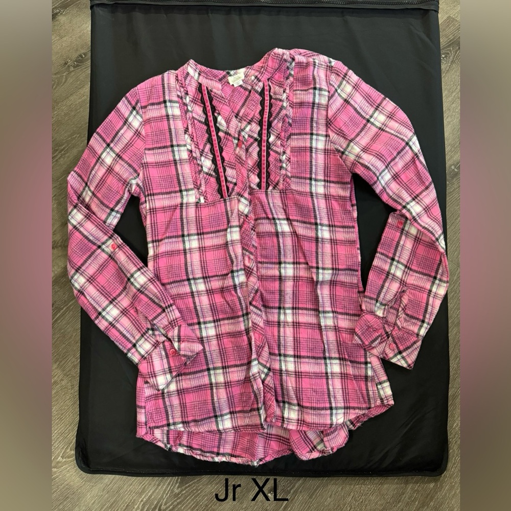 Long sleeve pink plaid button up shirt with back detail Jr. XL
